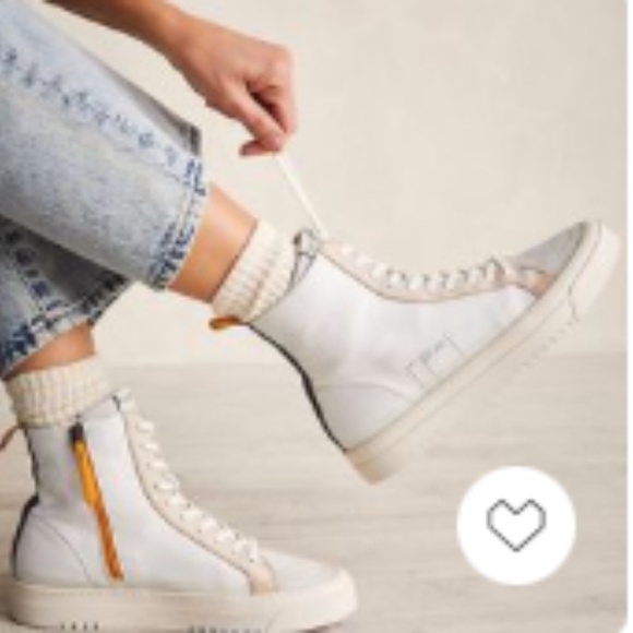 White Soft Leather Oncept NYC High Top Sneakers 7.5 New!